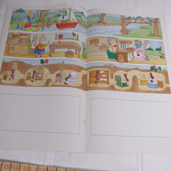 The Pumpkin Seed BIG BOOK (almost 2 feet tall) UNIQUE style CLASSROOM - Picture 7 of 12